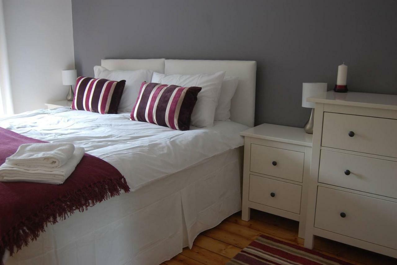 Home From Home At Number 2, Edinburgh